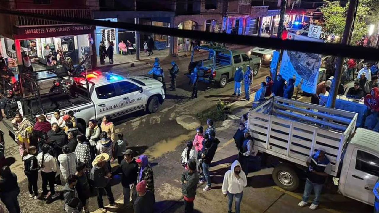 Localizan a policías comunitarios de Michoacán reportados como desaparecidos