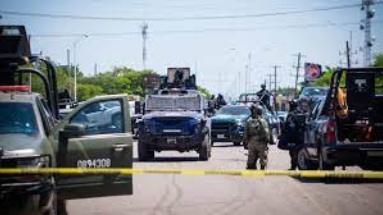 Reportan 32 decesos en Sinaloa tras enfrentamientos entre grupos criminales