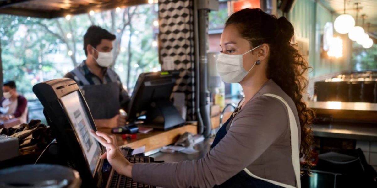 El sector servicios genera más empleos que el resto de los sectores. 