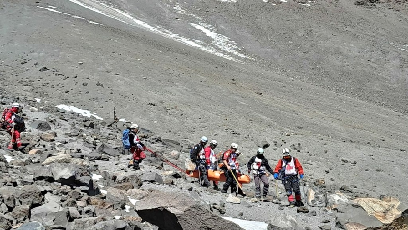 Pierde la vida alpinista regio en el Pico de Orizaba