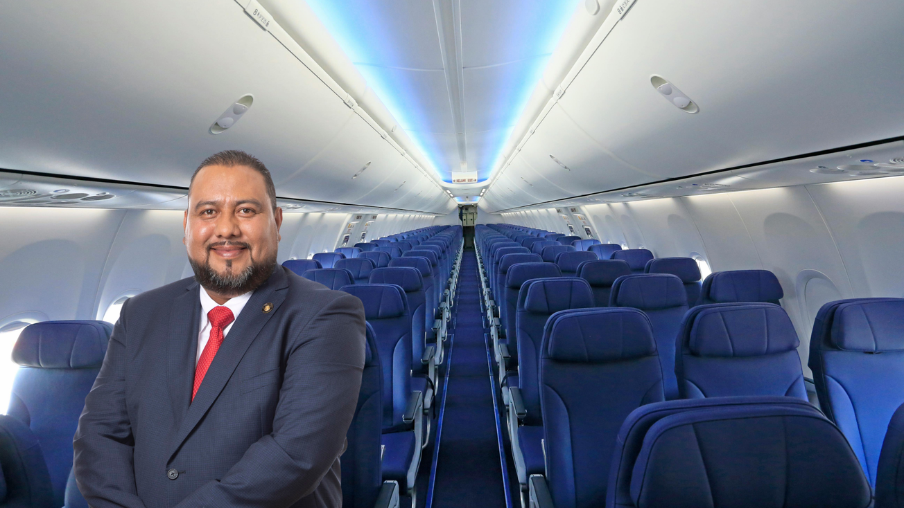 ¿Se vale? Diputado mexicano sesiona desde un avión y causa polémica