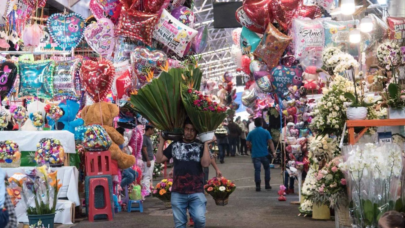 Festejar el Día del Amor será 15.8% más caro en México en 2026