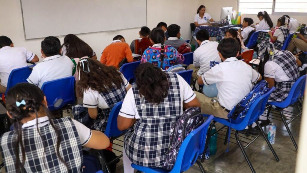 México rezagado en prueba PISA: penúltimo lugar en ciencias y lectura