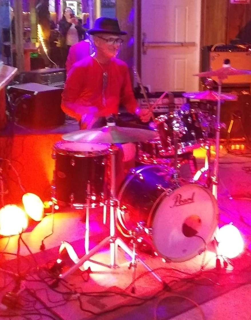 Very early pic of one of the first nights I sat at the host drummers kit