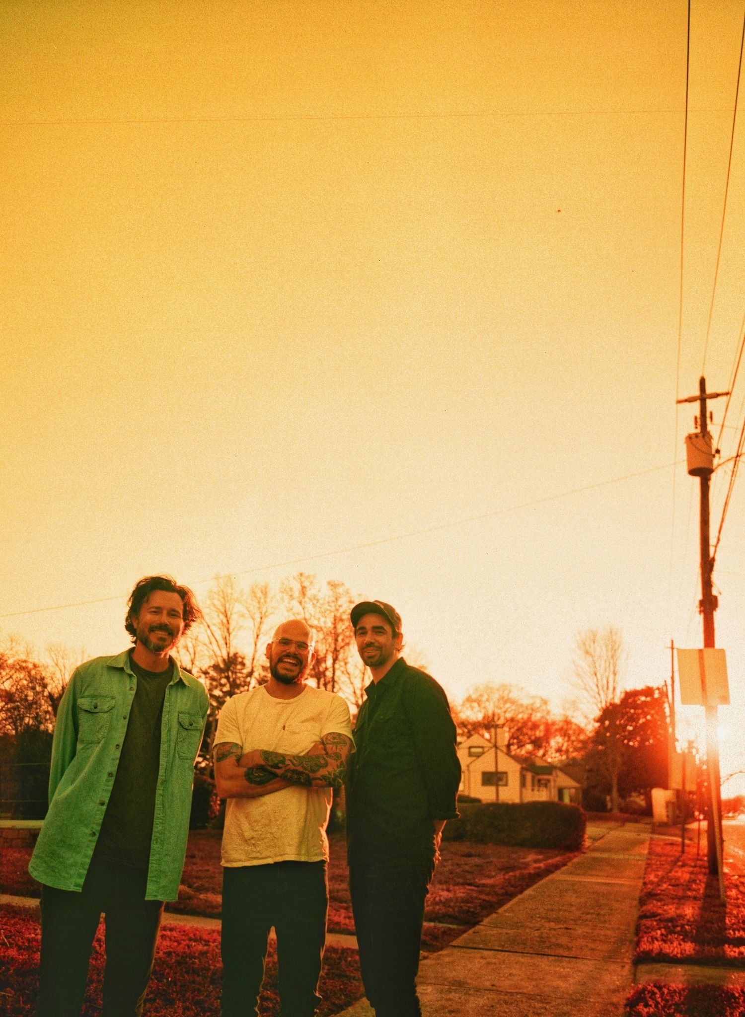 Microwave's band profile pic
