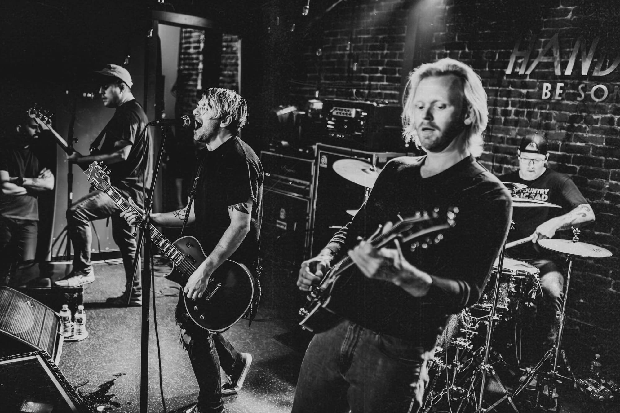 Losing Cadence playing at The Handlebar (photos by Moth)