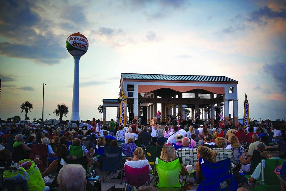 Crowds at Bands On The Beach