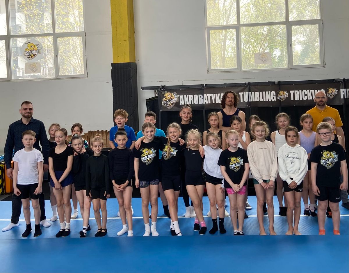 Zawody akrobatyczne w OSA Akro – zobacz zdjęcia! 📷