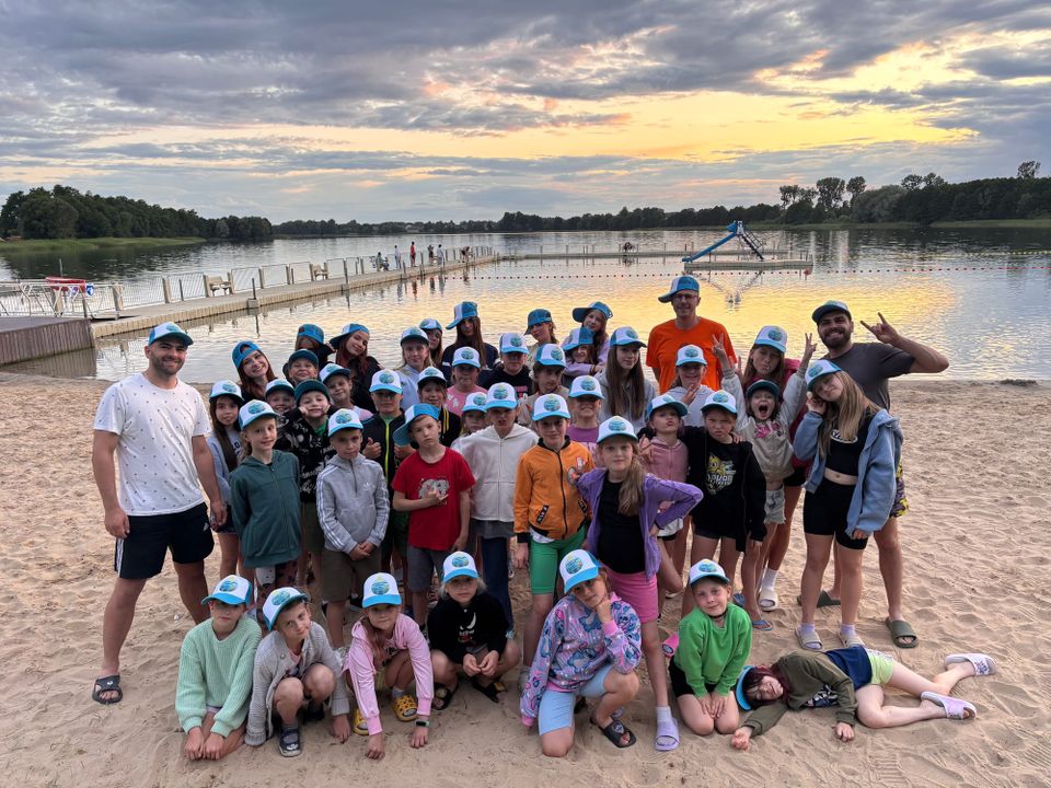 Akrobatyczny obóz dla dzieci w Wąsoszu – zobacz zdjęcia! 📸