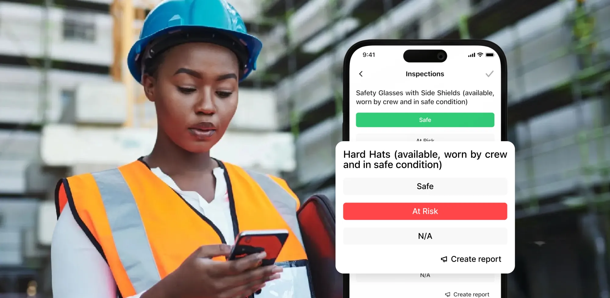 Una mujer con casco y sosteniendo un teléfono. Una captura de pantalla de SOSAFE GO mostrando una inspección.