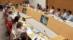 Sans vision, sans moyens, sans professionnels : les critiques pleuvent sur le projet de loi relatif à la protection des enfants