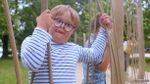 Accueil d’enfants handicapés en centre de loisirs : les communes alertent sur leurs difficultés