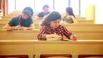 « Professionnels interchangeables » : la réforme des diplômes du travail social sous le feu des critiques