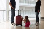 Non-représentation d’enfant : que prévoit la loi quand l’enfant refuse de partir ou dénonce des violences ?