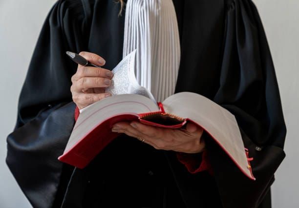 À l’automne 2023, le Syndicat de la magistrature alertait : près de 3 300 mesures de protection d’enfants n’ont pas été exécutées, faute de places.