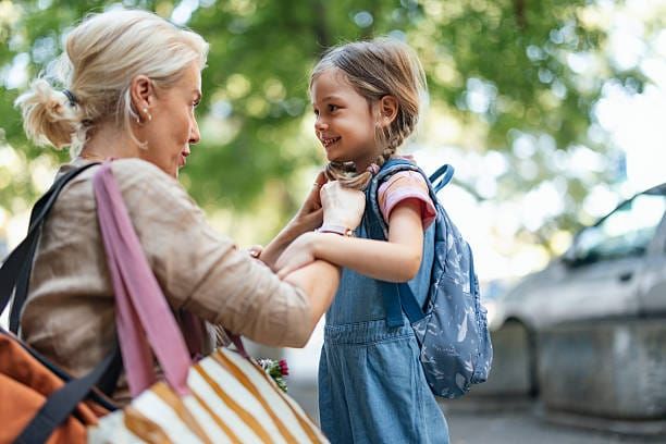Le manque de reconnaissance s’accompagne d’une précarité croissante pour les assistants familiaux. 