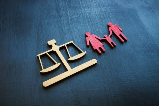 La résidence alternée concerne désormais 12 % des enfants de parents séparés qui sont passés devant un juge aux affaires familiales.