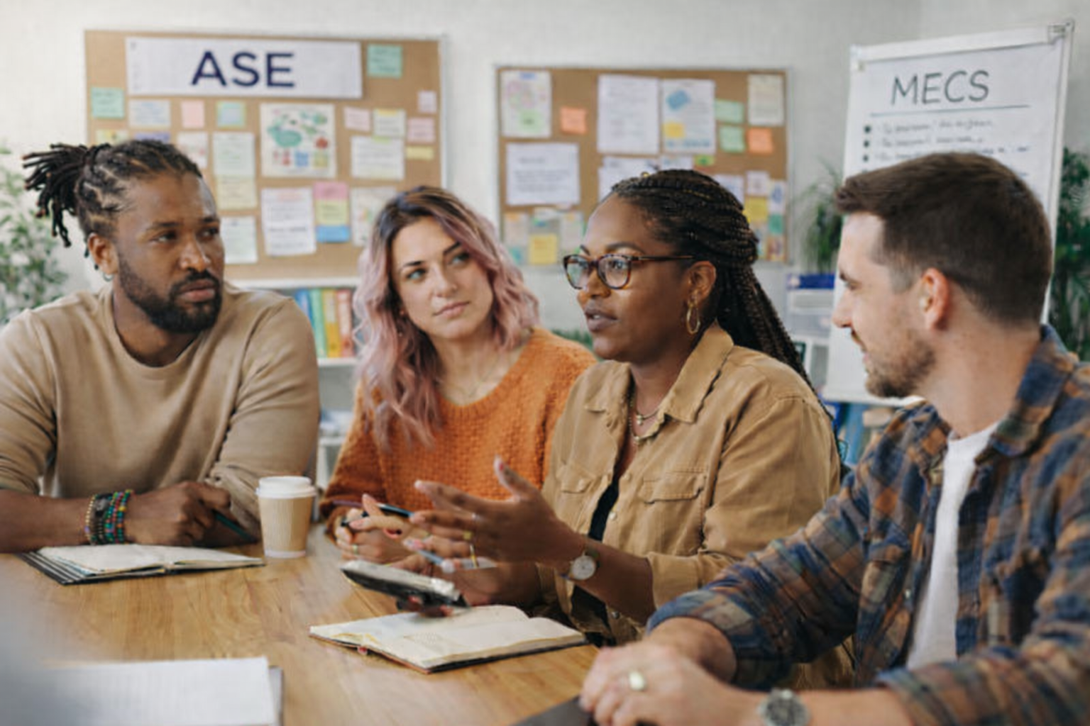 L’objectif est d’intégrer progressivement la qualité de vie et des conditions de travail (QVCT) dans le pilotage quotidien des structures.