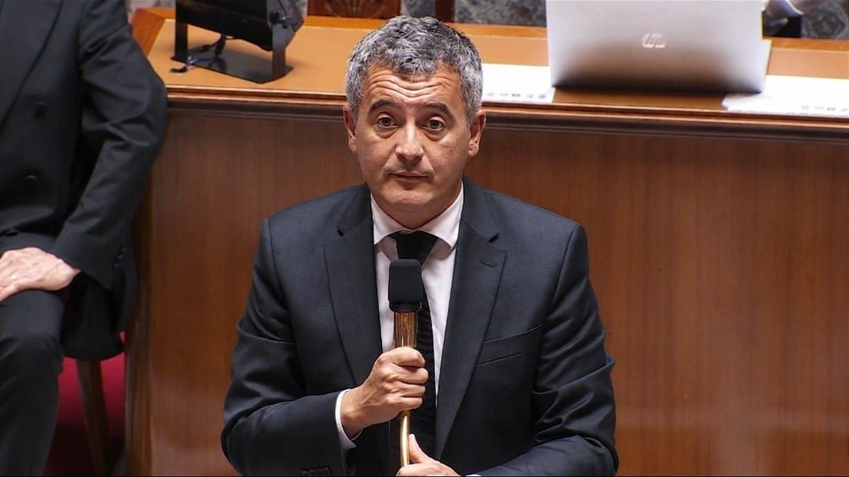 Le garde des Sceaux Gérald Darmanin défend un renforcement de l'interconnexion des fichiers pour mieux repérer les auteurs de violences sexuelles sur mineurs.