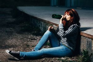 Protection de l'enfance : les recommandations de la HAS pour prévenir les addictions