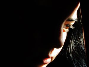 Prévention du suicide : Santé publique France constate un "mal-être qui apparaît durable" des jeunes