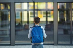 Lutte contre le harcèlement scolaire : Élisabeth Borne appelle à "une mobilisation générale"