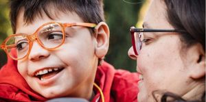 La crise des métiers de l'humain pèse lourdement sur les aidants d'enfants handicapés