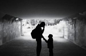 Enfants à la rue : les associations demandent que « les paroles soient enfin suivies d’actes forts »