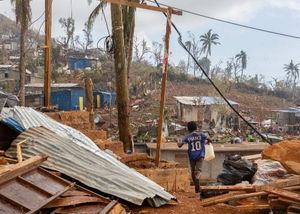 Mayotte : un an après Chido et Dikeledi, une enfance qui tient debout dans les ruines
