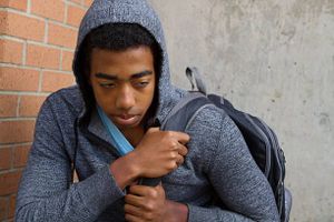 Protéger les mineurs isolés étrangers, l’appel des associations aux députés