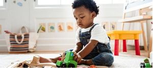 Micro-crèches : le gouvernement refuse de reporter l’obligation d’un diplômé catégorie 1