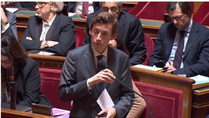 « Oui, il y a un processus en gestation pour créer un statut d’AESH », déclare Édouard Geffray