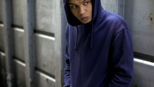 Municipales 2026 : les communes appelées à renforcer la protection des mineurs exilés