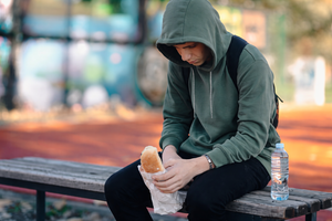 Contrat jeune majeur : sans logement adapté, le département doit poursuivre la prise en charge