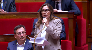 Isabelle Santiago : « En l’état actuel du projet de loi sur la protection de l’enfance, le gouvernement n’est pas au rendez-vous »