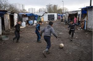 2 159 enfants sans solution d'hébergement : l'alerte de Romeurope sur l'urgence des bidonvilles