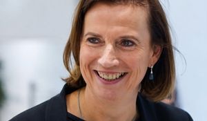 Avant son départ, la Défenseure des droits dénonce « un climat devenu hostile aux plus jeunes »