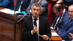 « Des dysfonctionnements extrêmement graves » : Gérald Darmanin face aux failles de la protection des enfants