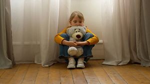 Protection de l’enfance : « Ne pas céder au découragement », le bilan du CNPE entre avancées et alertes
