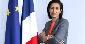 Violences faites aux enfants : les 20 mesures du rapport El Haïry remis au Premier ministre