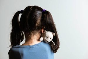 Inceste : 49 recommandations contre un « crime de masse »