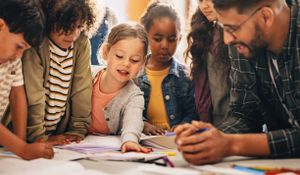 Violences sexuelles dans le périscolaire : Paris mise sur la formation