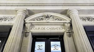 Mineur accusé d'assassinat : la Cour de cassation annule la prolongation de sa détention, faute de loi