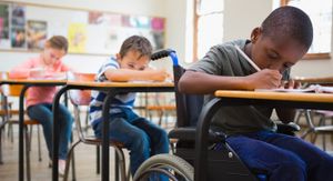 Suivi de la CNH : le gouvernement face à la fronde des fédérations sur l'école inclusive