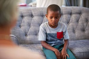 Enfants exilés en France : le Centre Primo Levi alerte sur des traumatismes « insuffisamment repérés et pris en charge »
