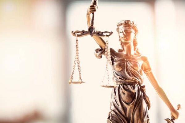 Réforme de la justice pénale des mineurs : un an après, top ou flop ?