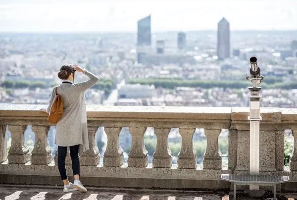 Métropole de Lyon : près de 2000 bénéficiaires du « Revenu solidarité jeunes » deux ans après son lancement