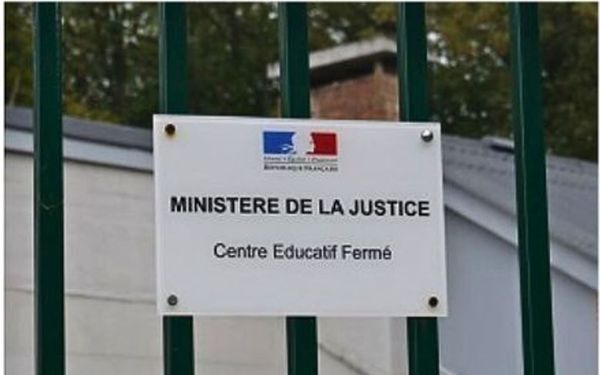 Retards, surcoûts, défauts de conception… : les couacs du plan de création des centres éducatifs fermés