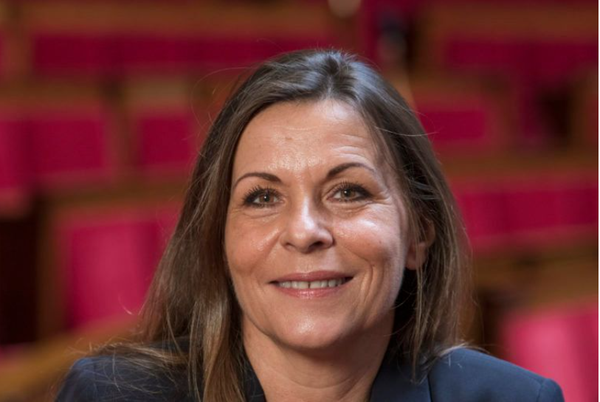 Isabelle Santiago : « Ce texte de loi devra être suivi d’un plan global de lutte contre les violences sexuelles sur mineurs »