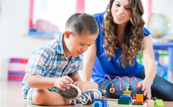 Enfants handicapés : l'accompagnement en milieu ordinaire se développe au sein des établissements